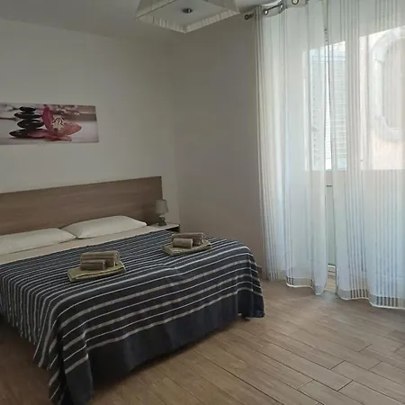 Casa Trinacria *